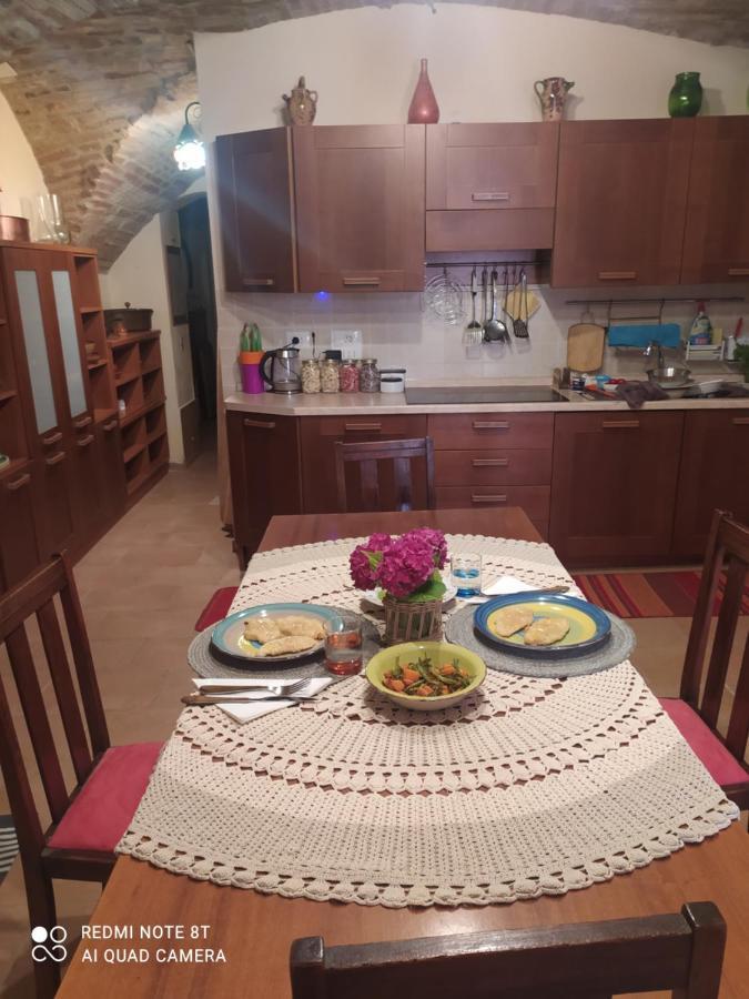 Casa Vacanza Todi Antica Exteriér fotografie
